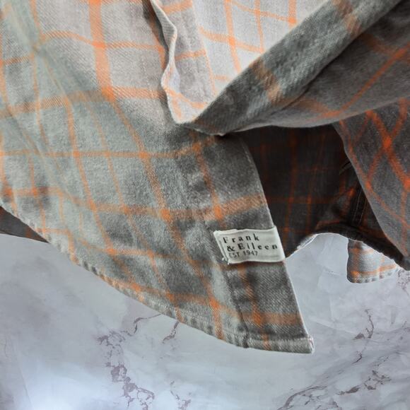Frank & Eileen Shirt Womens Large Gray Orange Plaid Flannel Windowpane Barry - Picture 11 of 13